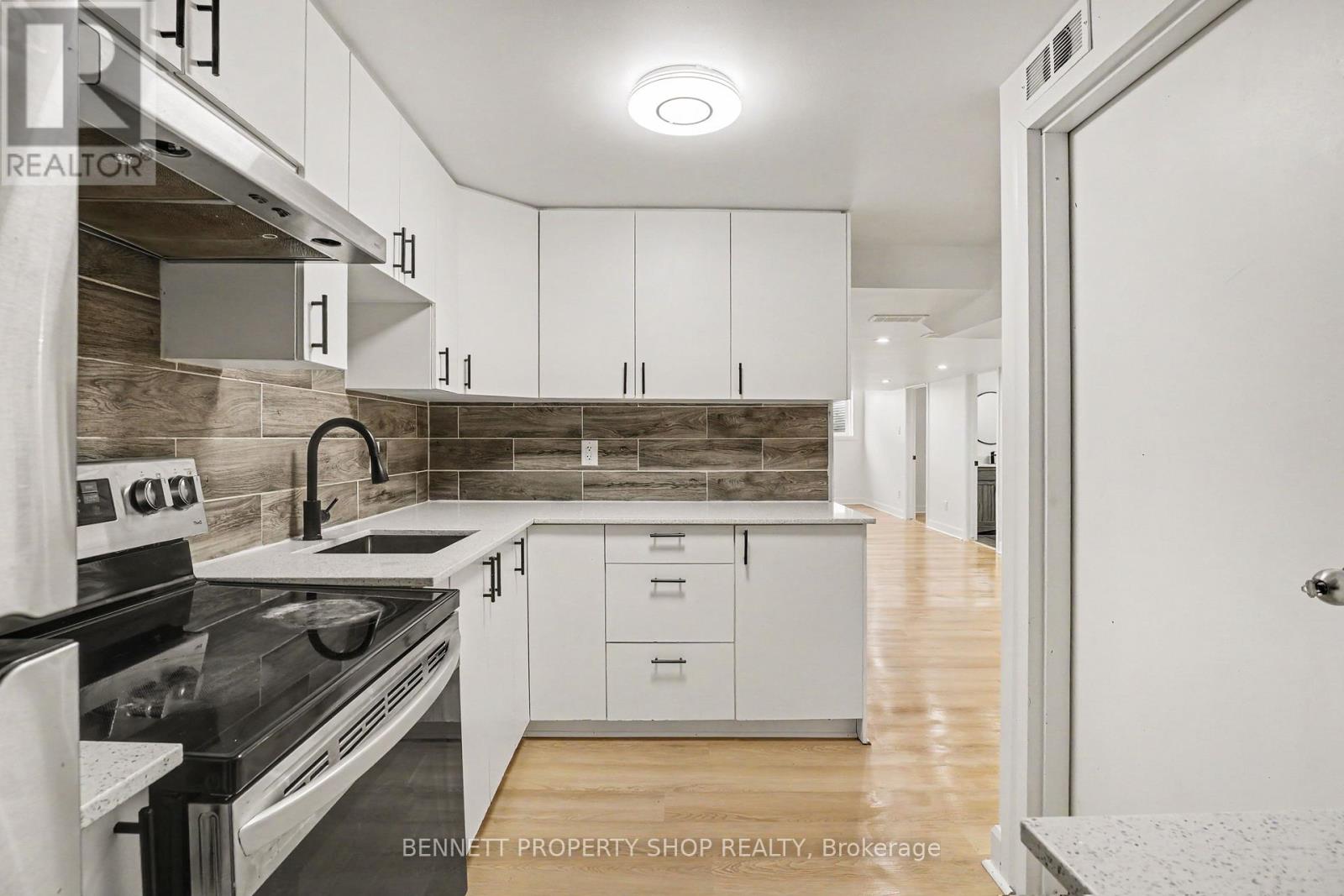 1305 Avenue N Avenue, Ottawa, Ontario  K1G 0A7 - Photo 18 - X13476716
