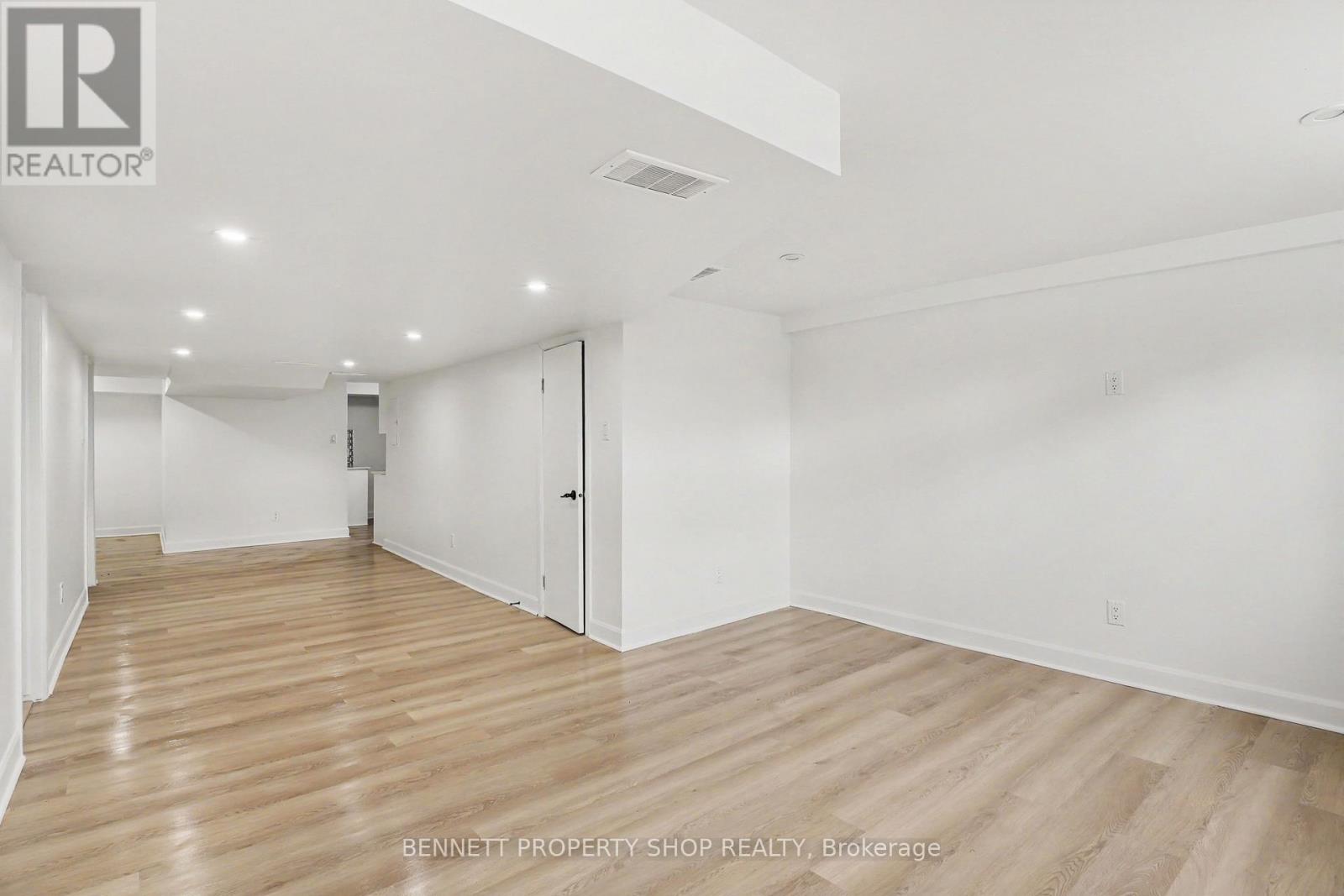 1305 Avenue N Avenue, Ottawa, Ontario  K1G 0A7 - Photo 22 - X13476716