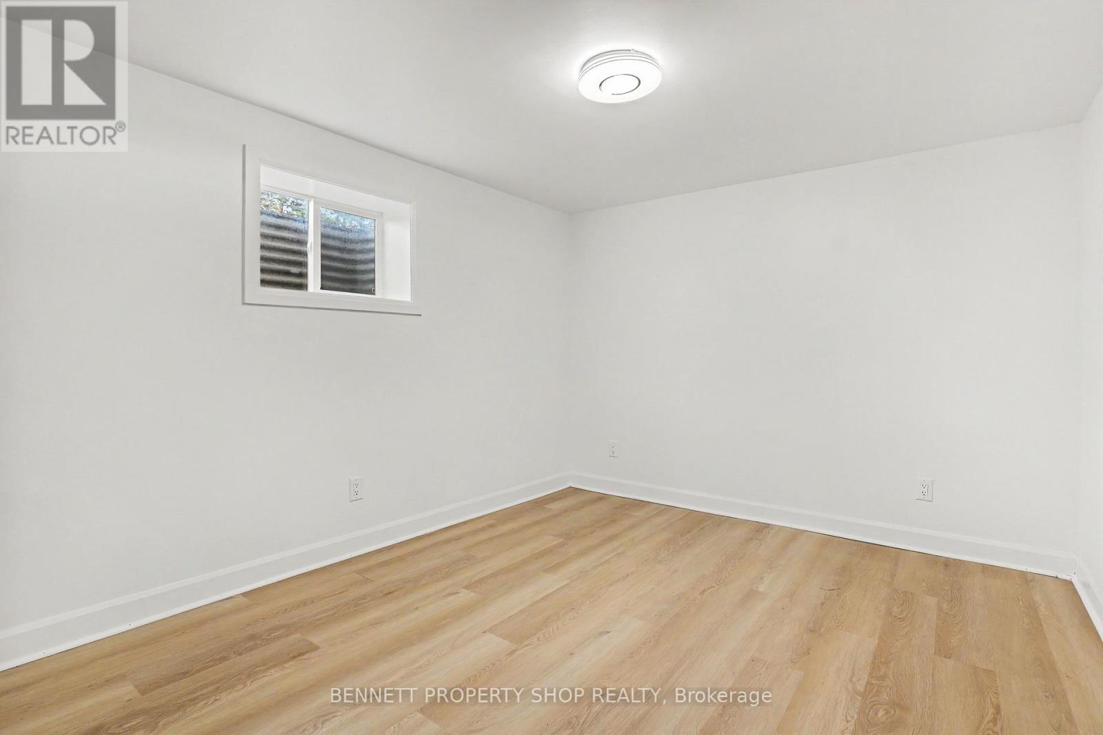1305 Avenue N Avenue, Ottawa, Ontario  K1G 0A7 - Photo 26 - X13476716