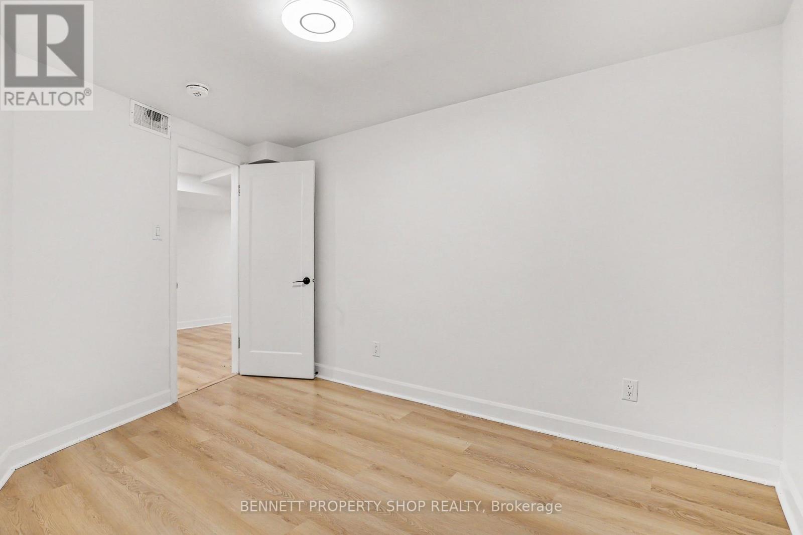 1305 Avenue N Avenue, Ottawa, Ontario  K1G 0A7 - Photo 27 - X13476716