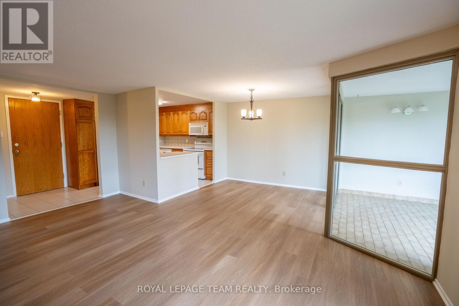 401 - 960 Teron Road, Ottawa, Ontario  K2K 2B6 - Photo 6 - X13476732