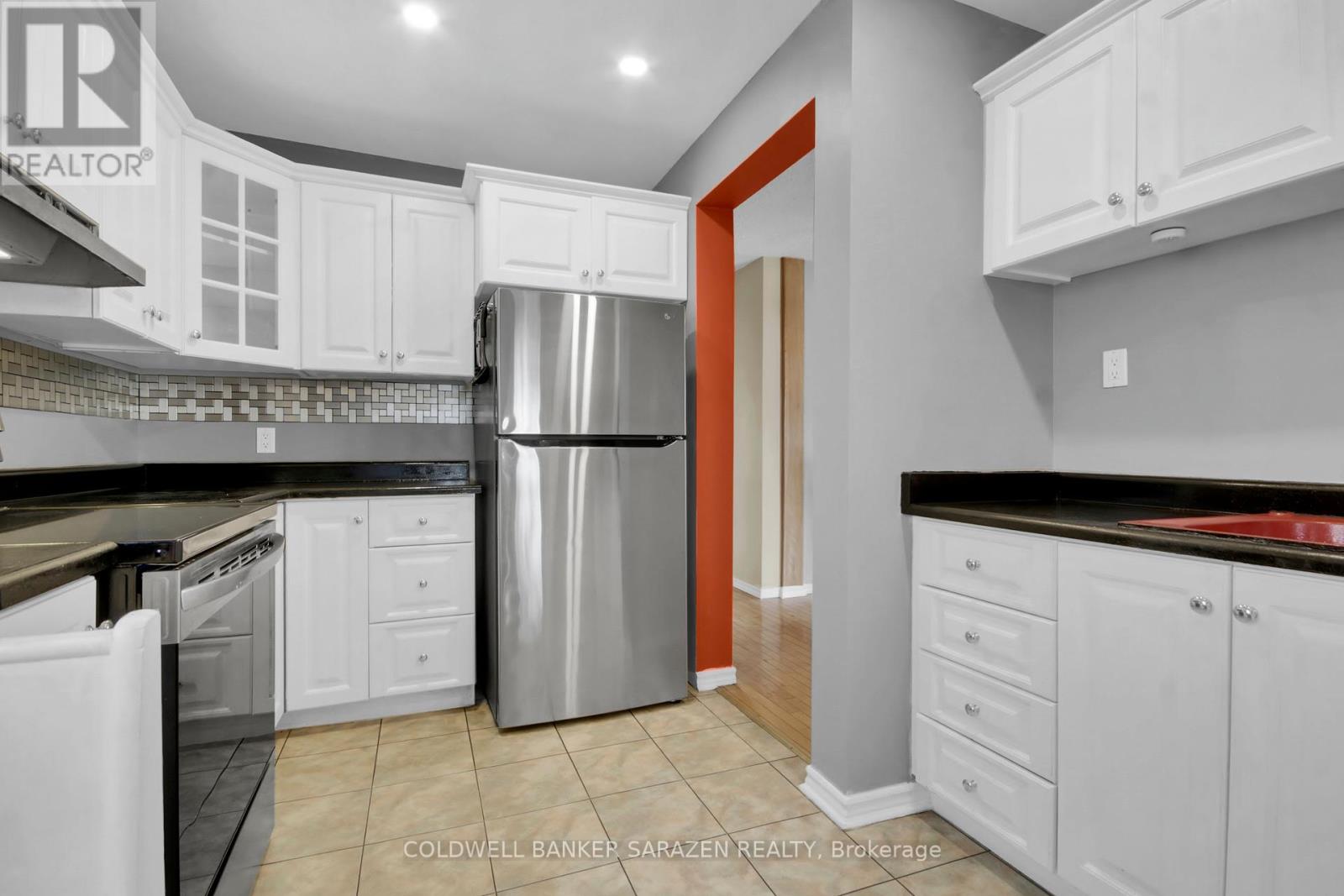 30 Harrold Place, Ottawa, Ontario  K1Z 7N5 - Photo 10 - X13476802