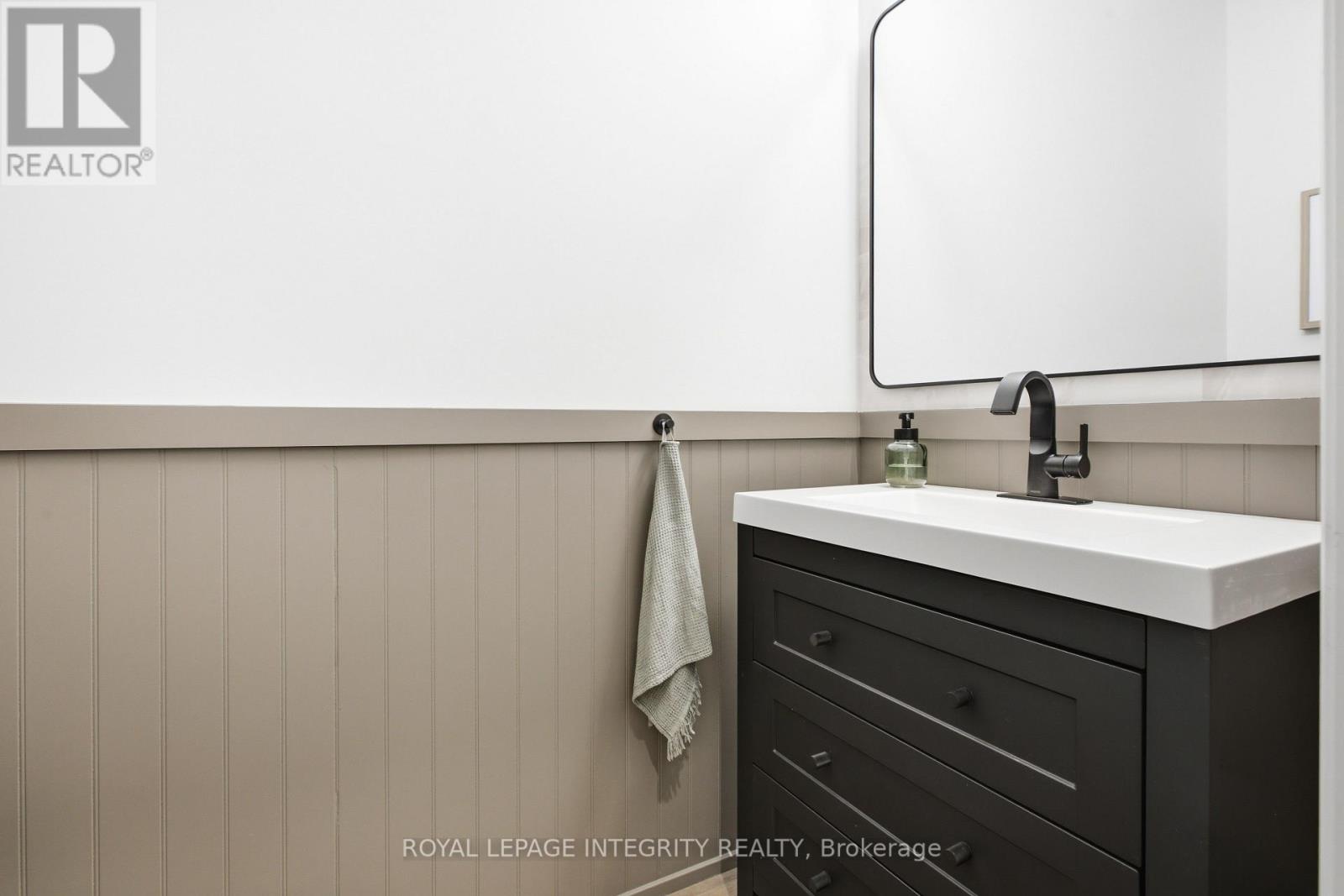 246 Cooks Mill Crescent, Ottawa, Ontario  K1V 2N1 - Photo 6 - X13476808