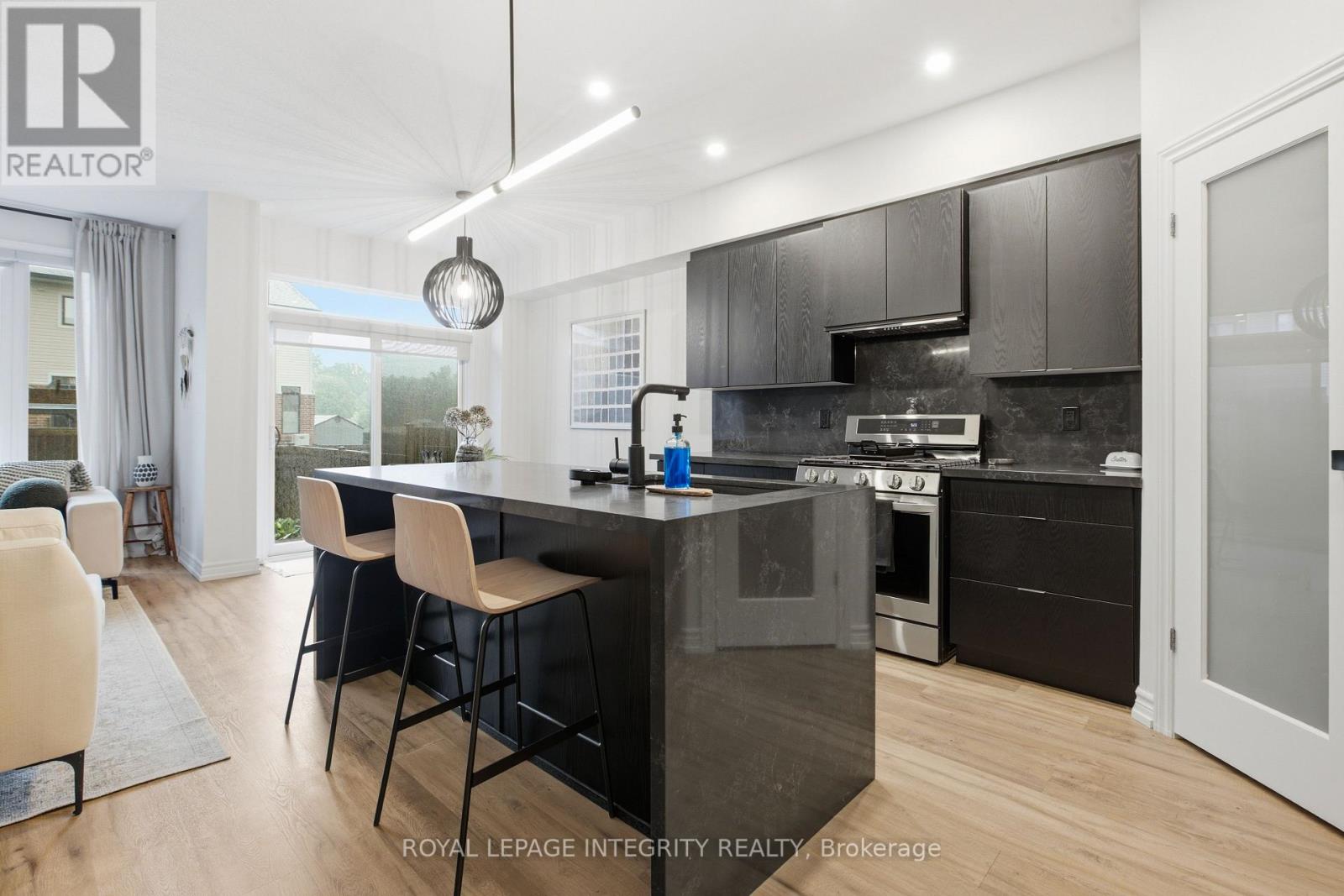 246 Cooks Mill Crescent, Ottawa, Ontario  K1V 2N1 - Photo 9 - X13476808