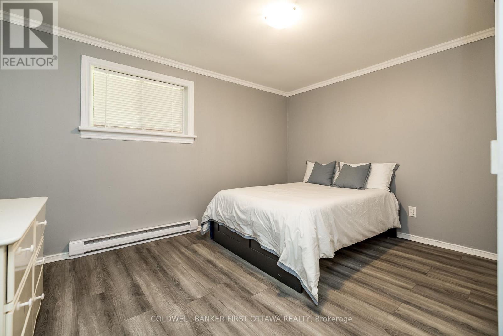 6779 Roger Stevens Drive, Montague, Ontario  K7A 4S6 - Photo 22 - X13477020