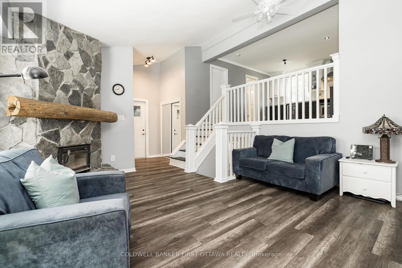 6779 Roger Stevens Drive, Montague, Ontario  K7A 4S6 - Photo 7 - X13477020