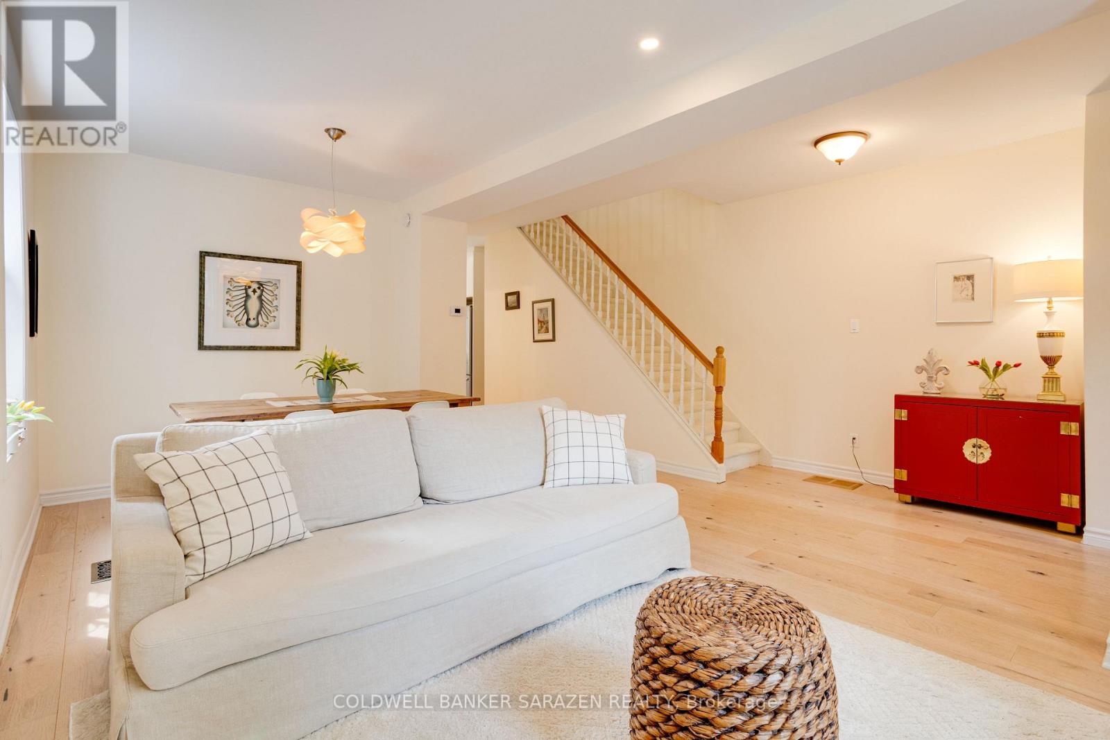 158 Primrose Avenue, Ottawa, Ontario  K1R 6M5 - Photo 3 - X13477092
