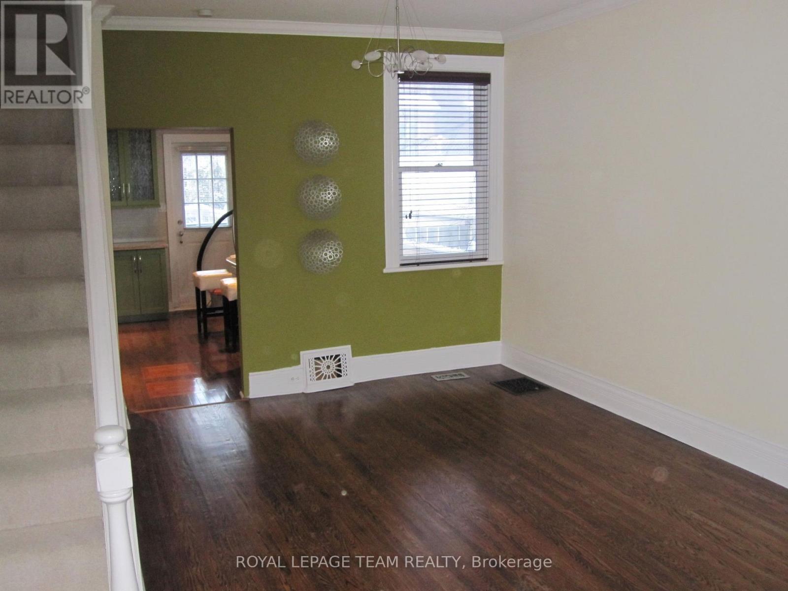 35 Ivy Crescent, Ottawa, Ontario  K1M 1Y1 - Photo 5 - X13477120