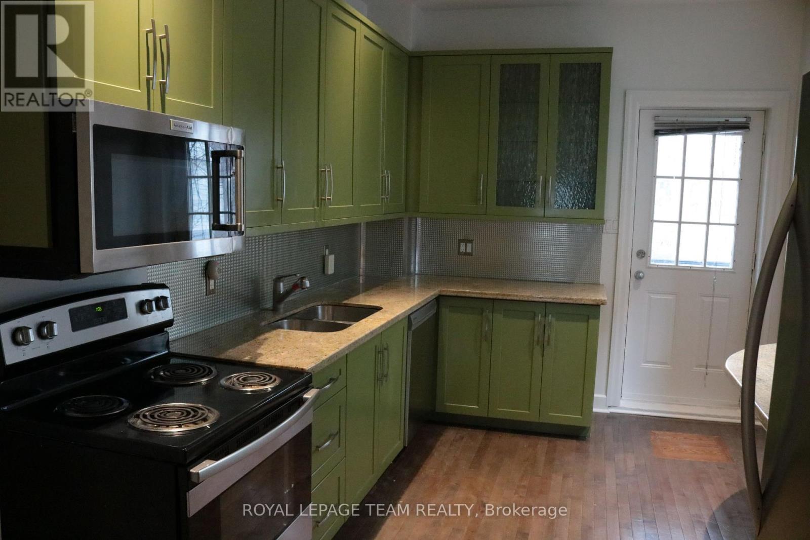 35 Ivy Crescent, Ottawa, Ontario  K1M 1Y1 - Photo 8 - X13477120