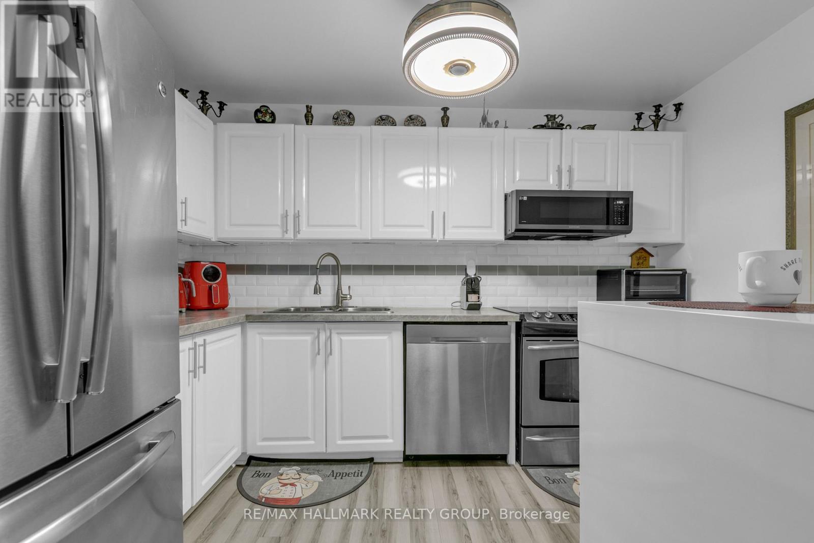 1 - 240 Fenerty Court, Ottawa, Ontario  K2L 3A7 - Photo 12 - X13477228