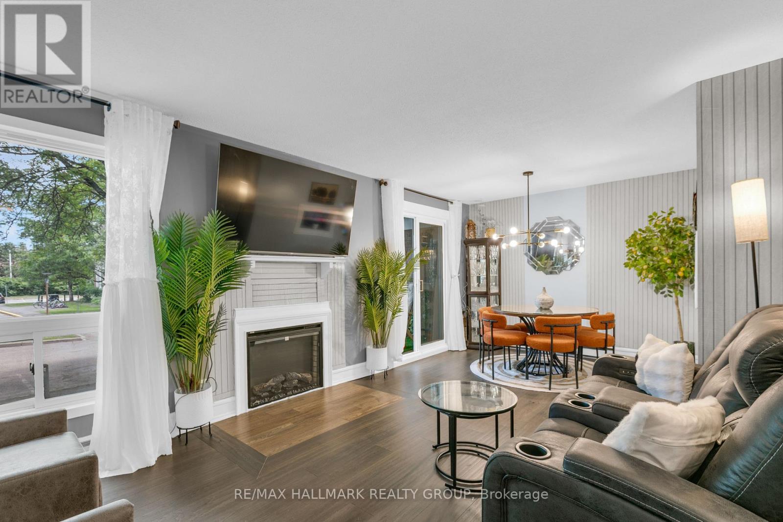 1 - 240 Fenerty Court, Ottawa, Ontario  K2L 3A7 - Photo 4 - X13477228