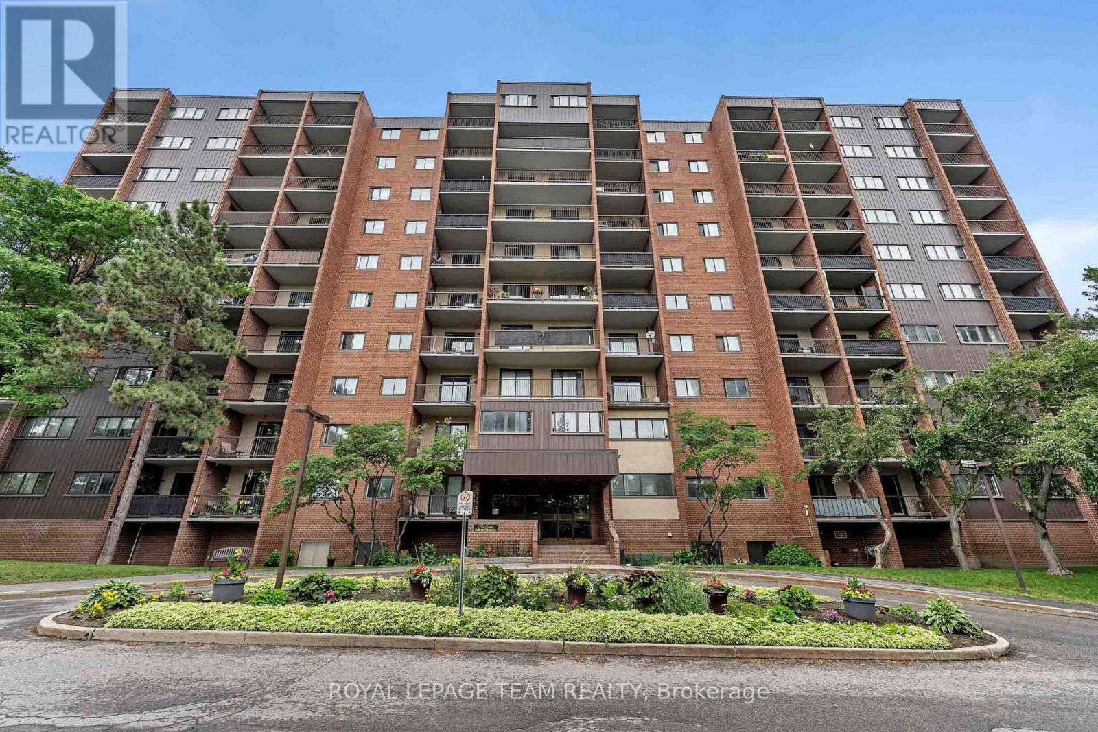 214 - 2630 Southvale Crescent, Ottawa, Ontario  K1B 4S8 - Photo 2 - X13477248