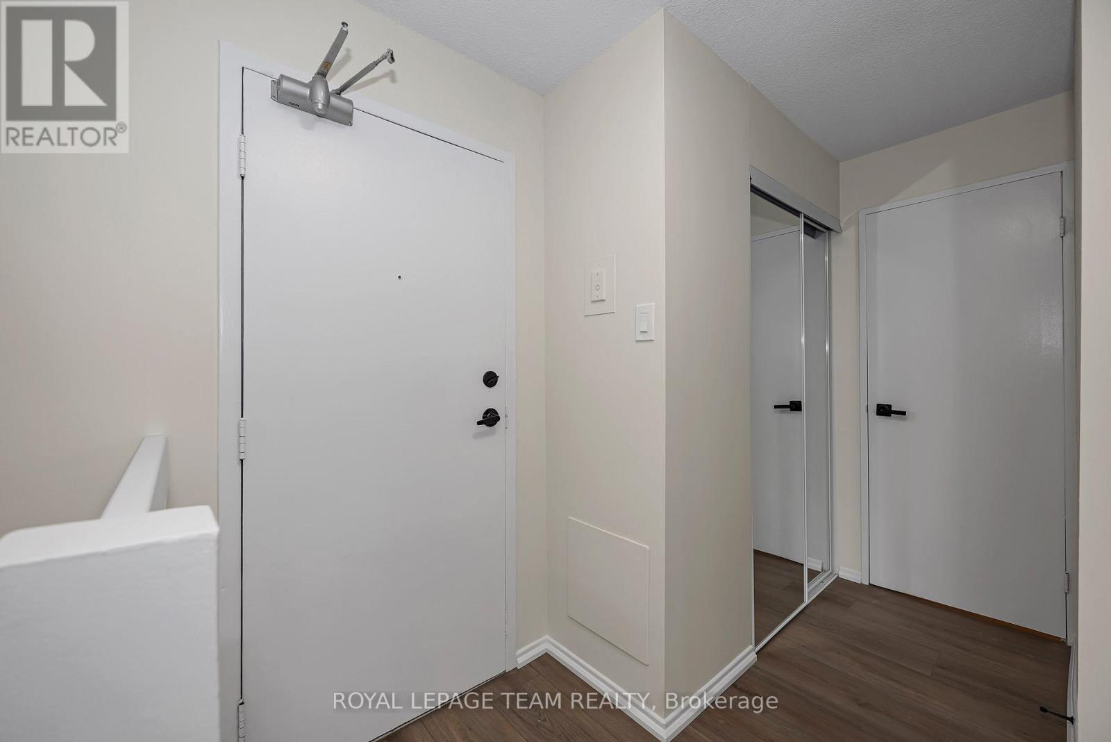 214 - 2630 Southvale Crescent, Ottawa, Ontario  K1B 4S8 - Photo 9 - X13477248