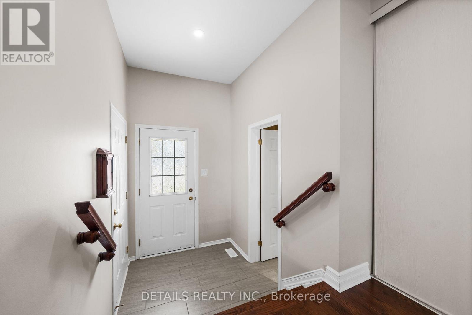 1287 Klondike Road, Ottawa, Ontario  K2W 1E2 - Photo 2 - X13477286