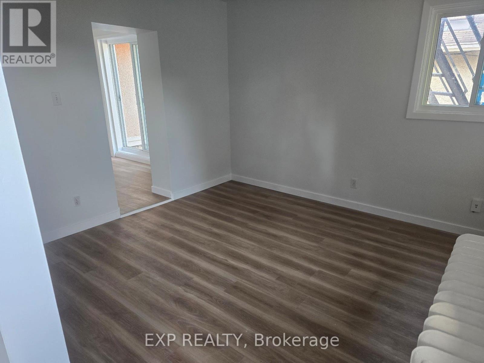 42 Brighton Avenue, Ottawa, Ontario  K1S 0T2 - Photo 7 - X13477544