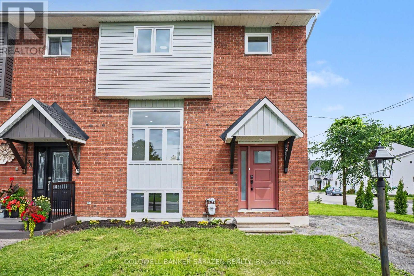 36 Mccallum Street, Mississippi Mills, Ontario  K0A 1A0 - Photo 2 - X13477634