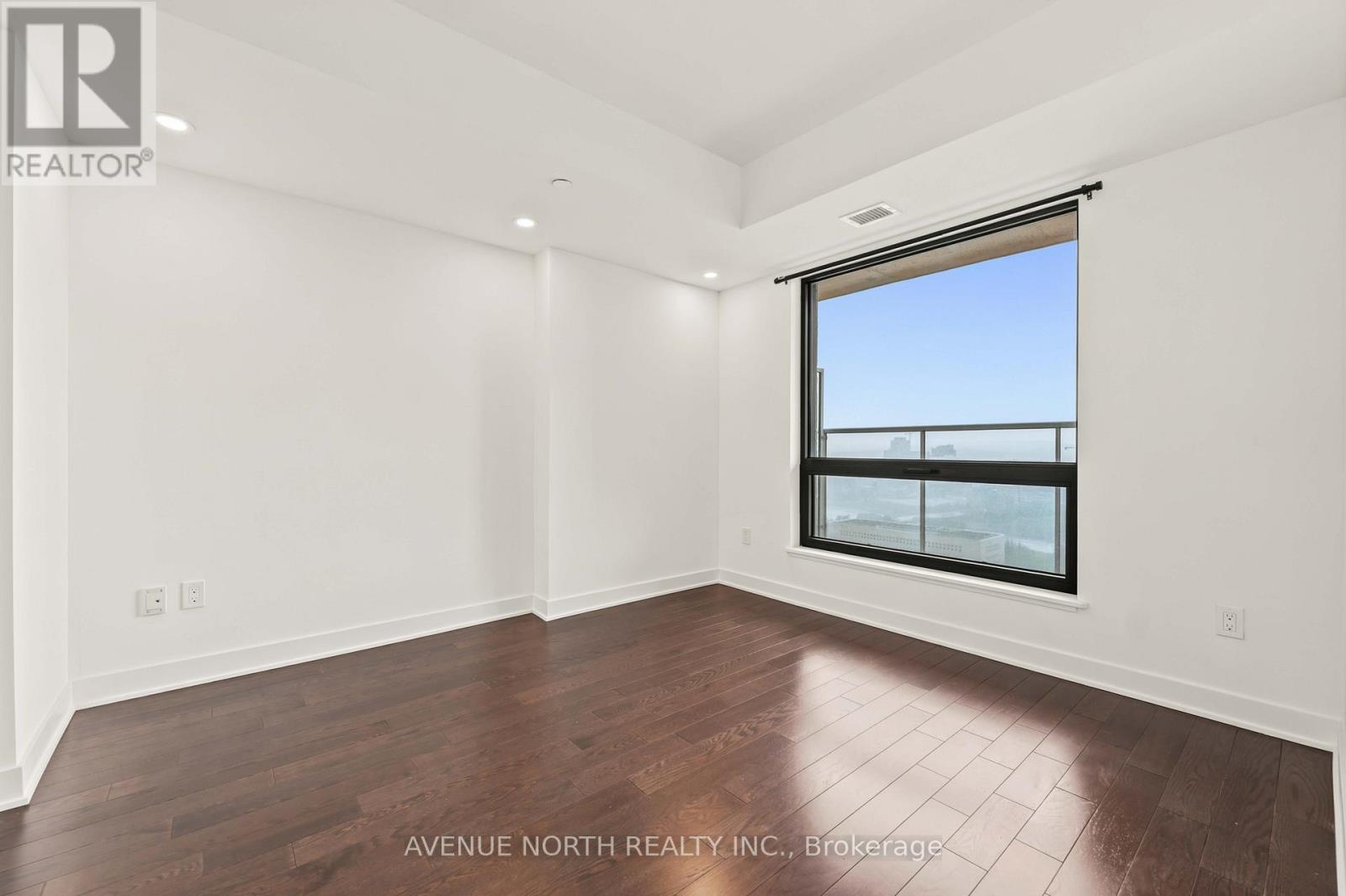 2405 - 340 Queen Street, Ottawa, Ontario  K1R 0G1 - Photo 18 - X13477642