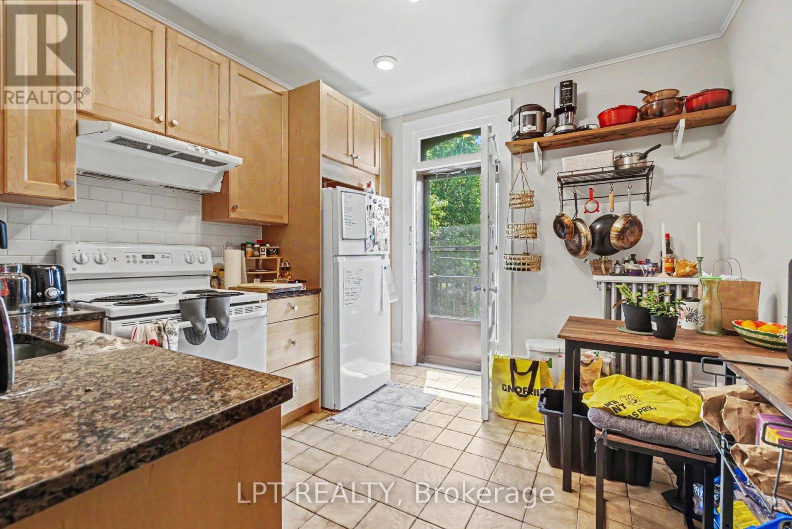 475 Maclaren Street, Ottawa, Ontario  K1R 5K5 - Photo 13 - X13477716