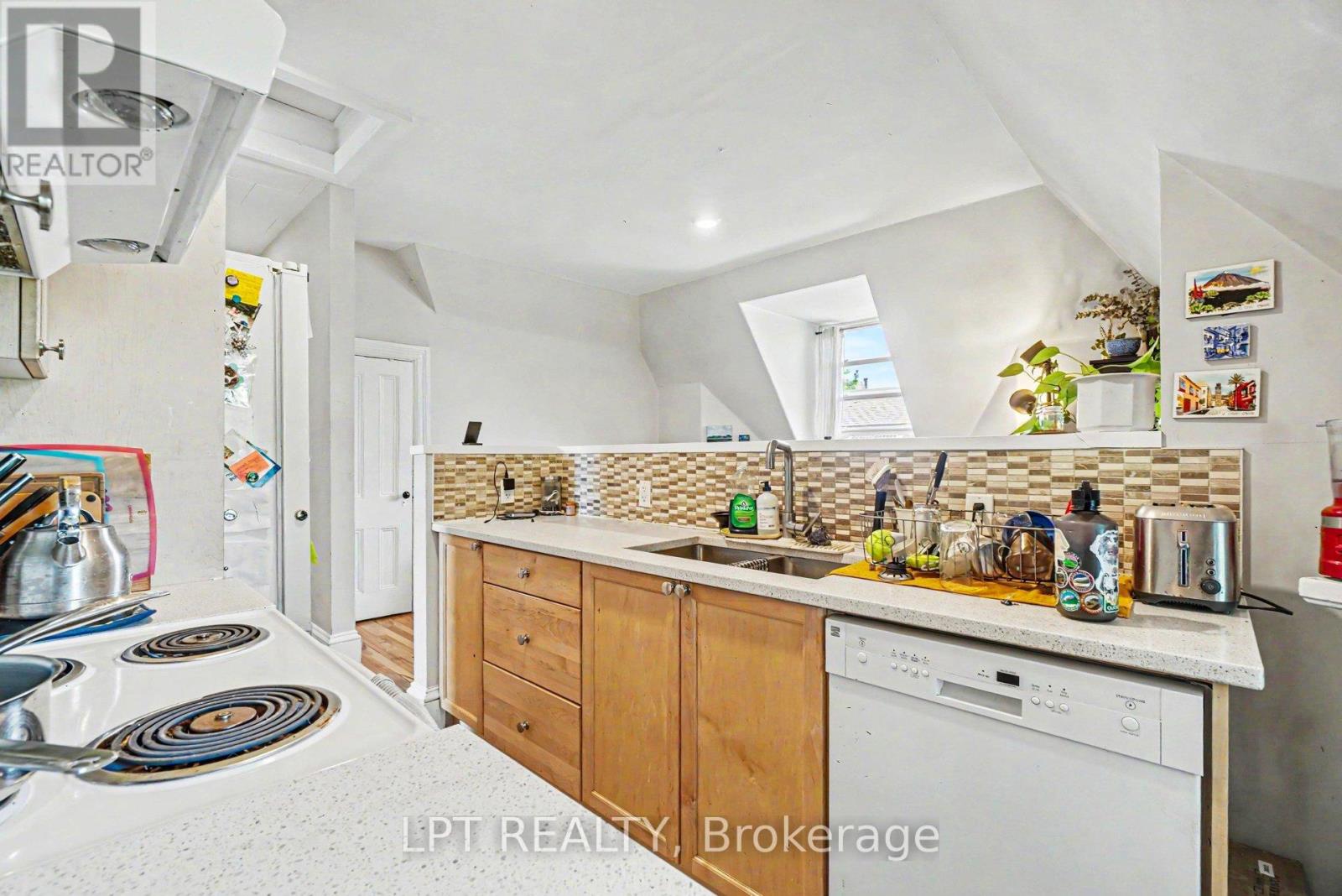 475 Maclaren Street, Ottawa, Ontario  K1R 5K5 - Photo 22 - X13477716