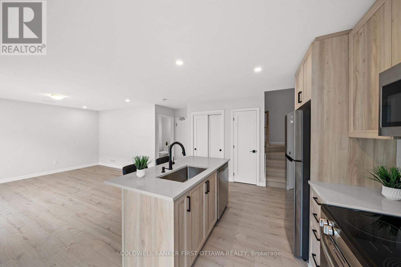 1411 Creekway Private, Ottawa, Ontario  K2T 0T1 - Photo 13 - X13478016