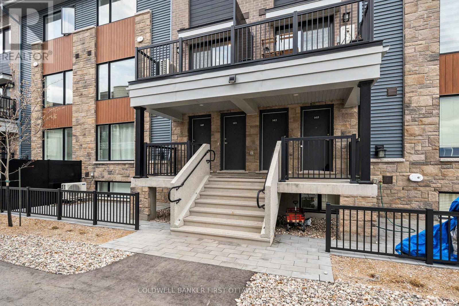 1411 Creekway Private, Ottawa, Ontario  K2T 0T1 - Photo 3 - X13478016