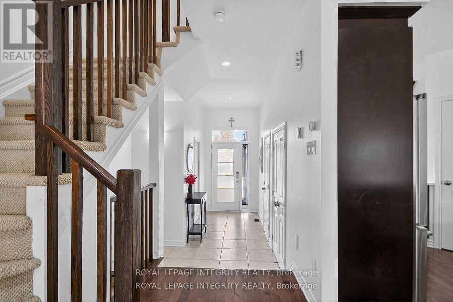 345 Cooks Mill Crescent, Ottawa, Ontario  K1V 2N3 - Photo 6 - X13478160