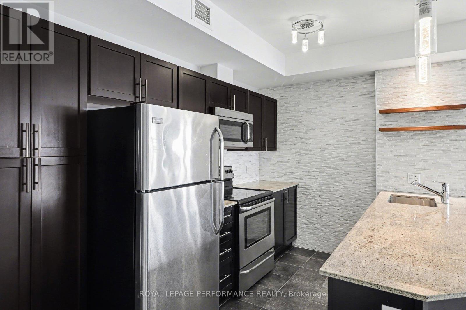 1204 - 90 Landry Street, Ottawa, Ontario  K1L 0A9 - Photo 7 - X13478420