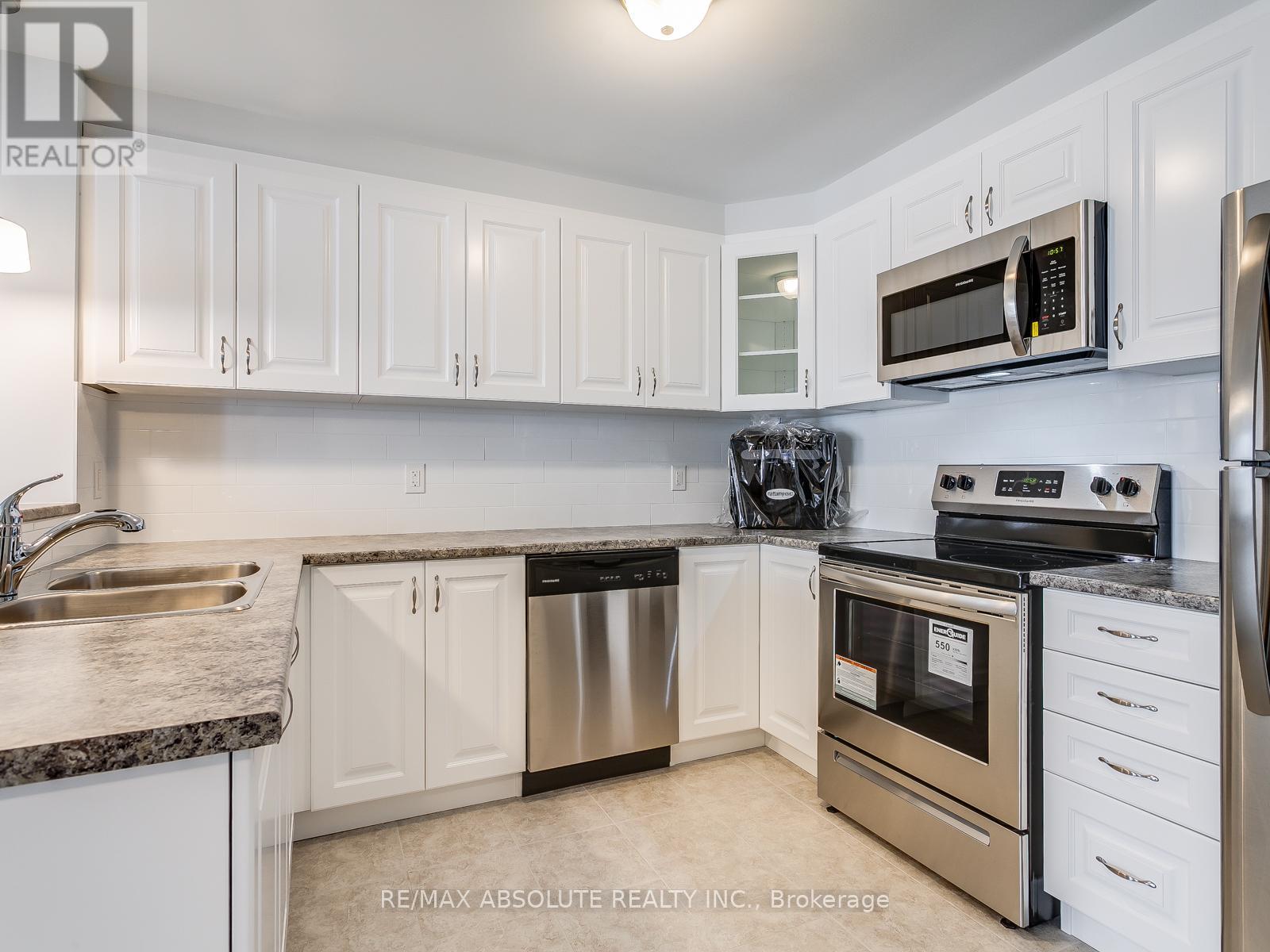 315 Pumpkinseed Crescent, Ottawa, Ontario  K2J 6J9 - Photo 5 - X13478562