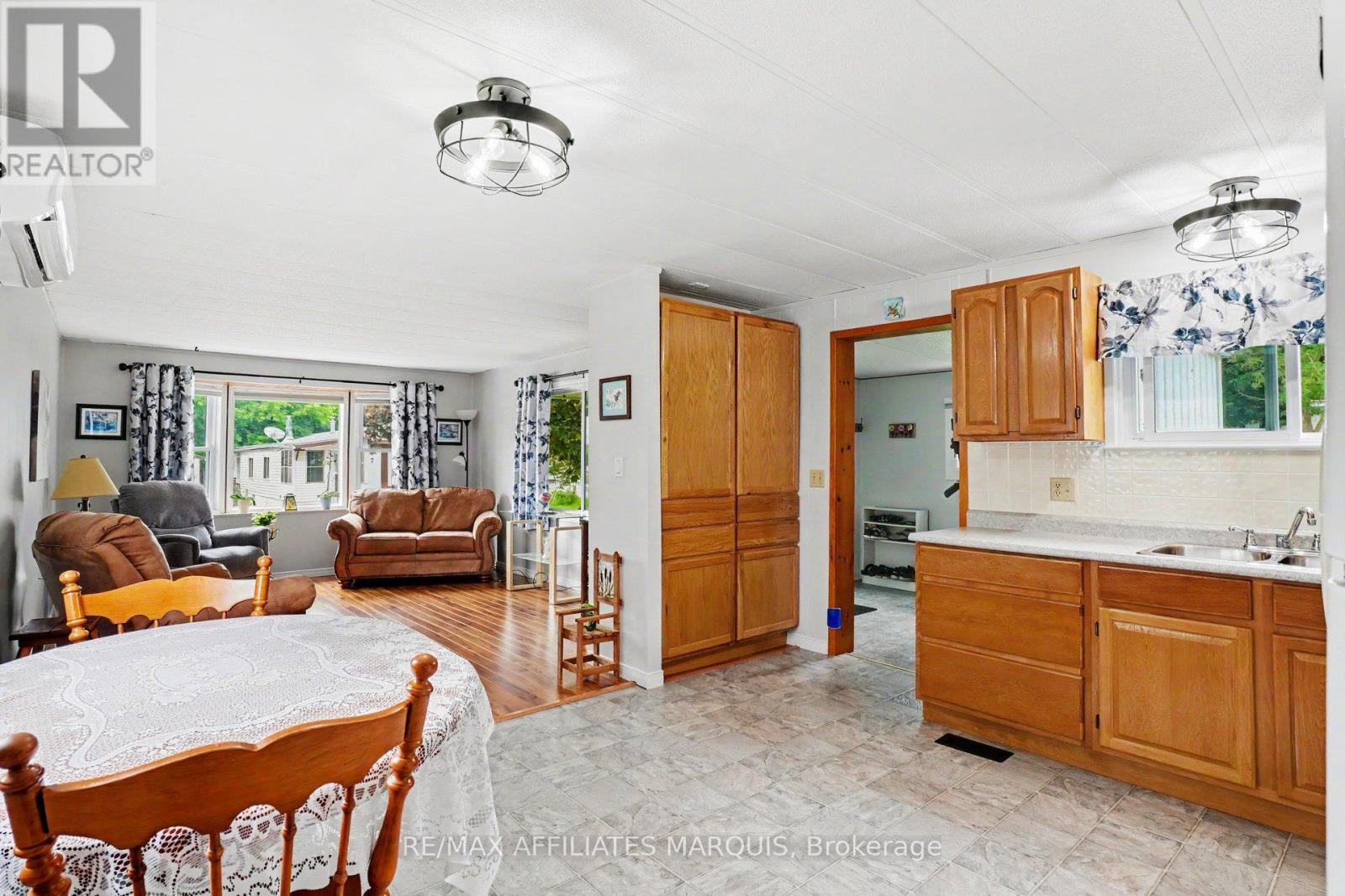 10 Saddle Avenue, Rideau Lakes, Ontario  K7A 0J4 - Photo 13 - X13478594