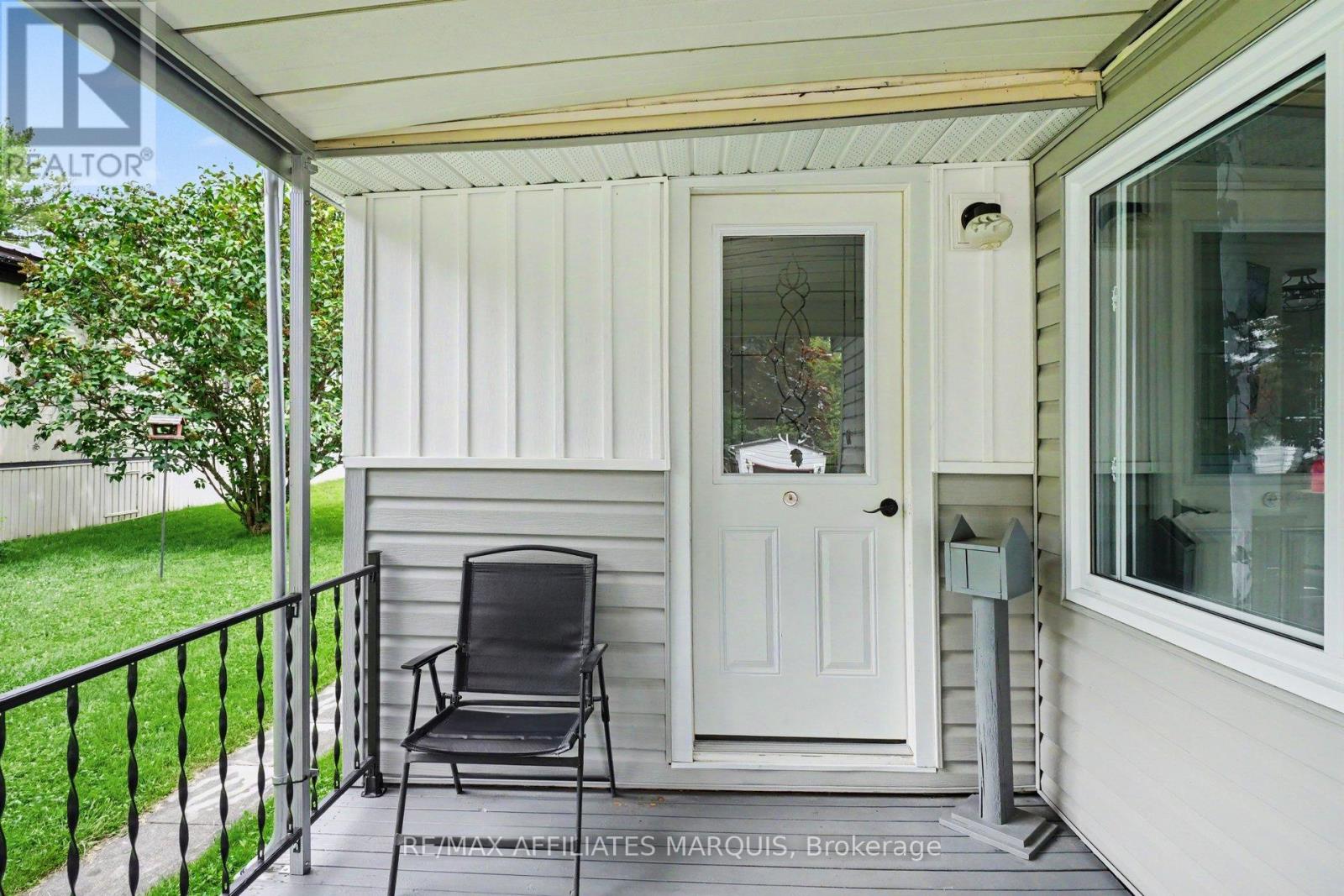 10 Saddle Avenue, Rideau Lakes, Ontario  K7A 0J4 - Photo 4 - X13478594