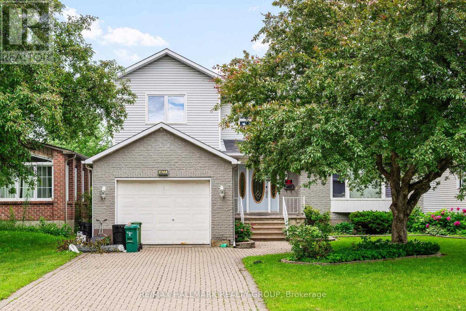 477 Duvernay Drive, Ottawa, Ontario  K1E 2N7 - Photo 1 - X13478640