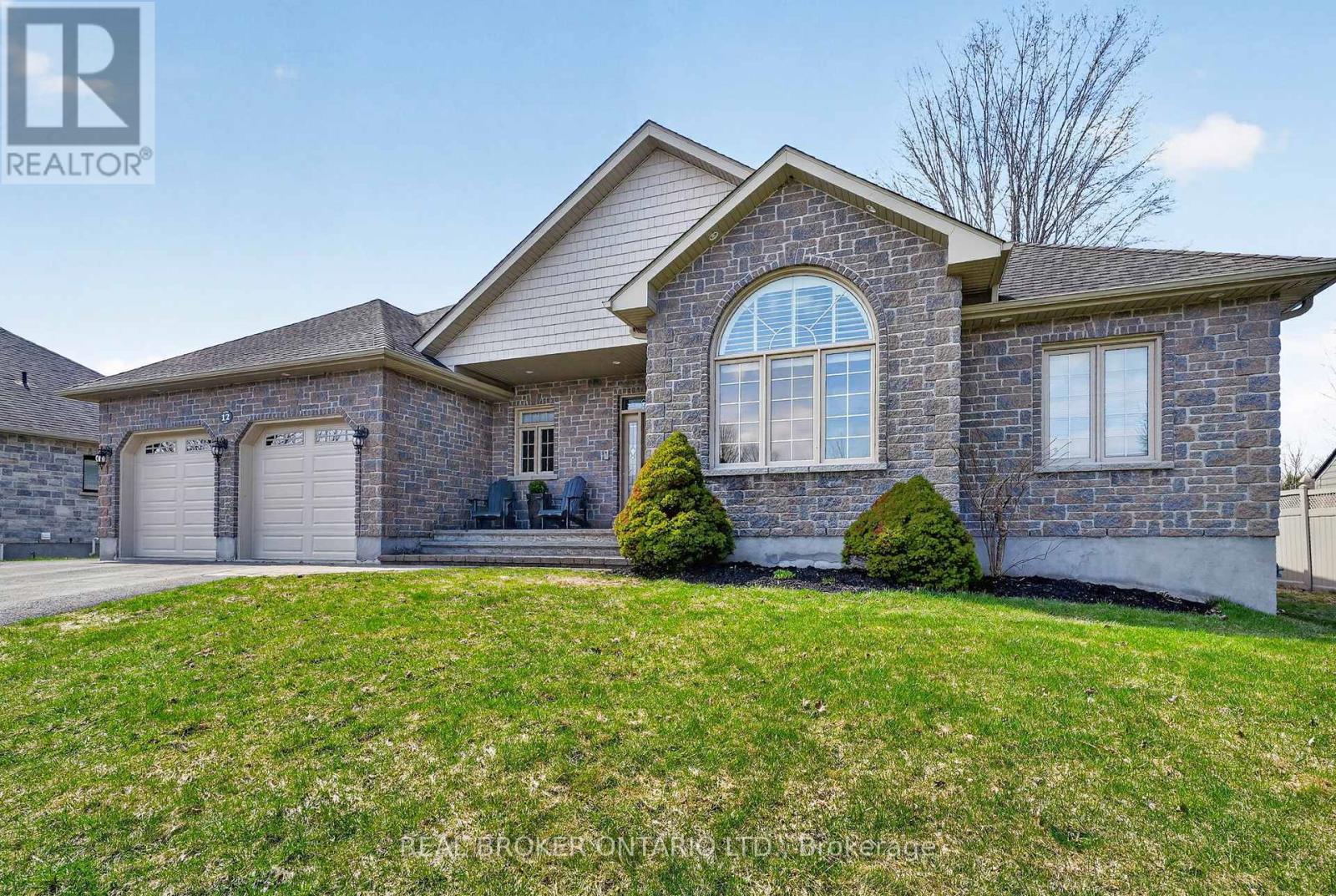 12 Penny Lane, South Stormont, Ontario  K0C 1P0 - Photo 3 - X13478758