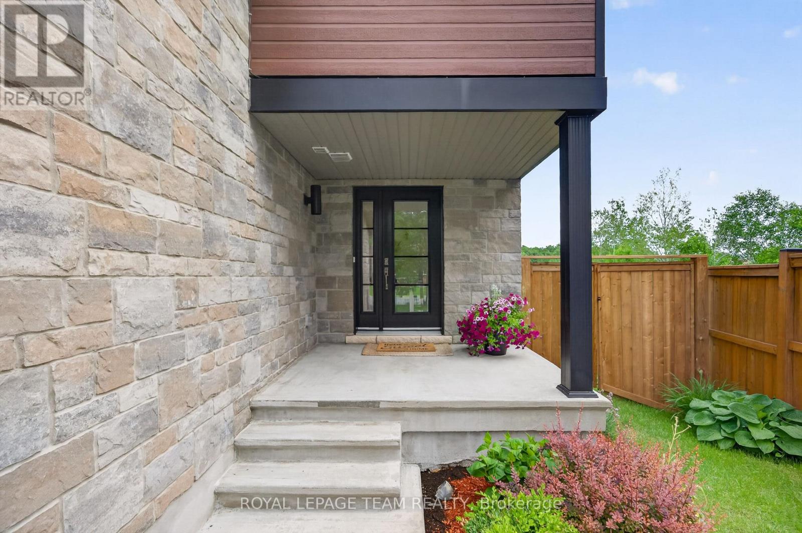2269 Marble Crescent, Clarence-Rockland, Ontario  K4K 0G9 - Photo 5 - X13478814