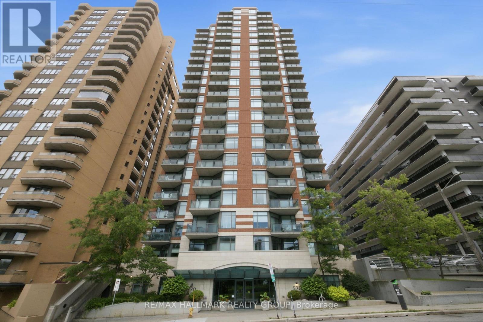 2301 - 570 Laurier Avenue W, Ottawa, Ontario  K1R 1C8 - Photo 1 - X13478866