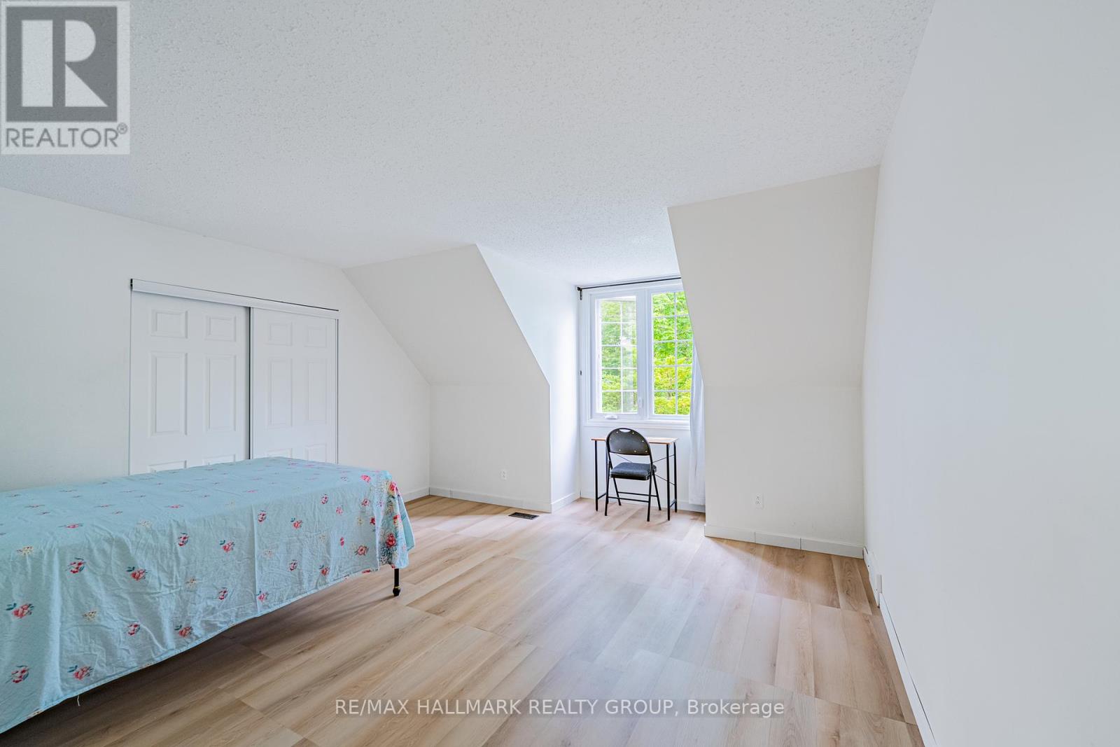 3319 Kodiak Street, Ottawa, Ontario  K1V 7S7 - Photo 12 - X13479258