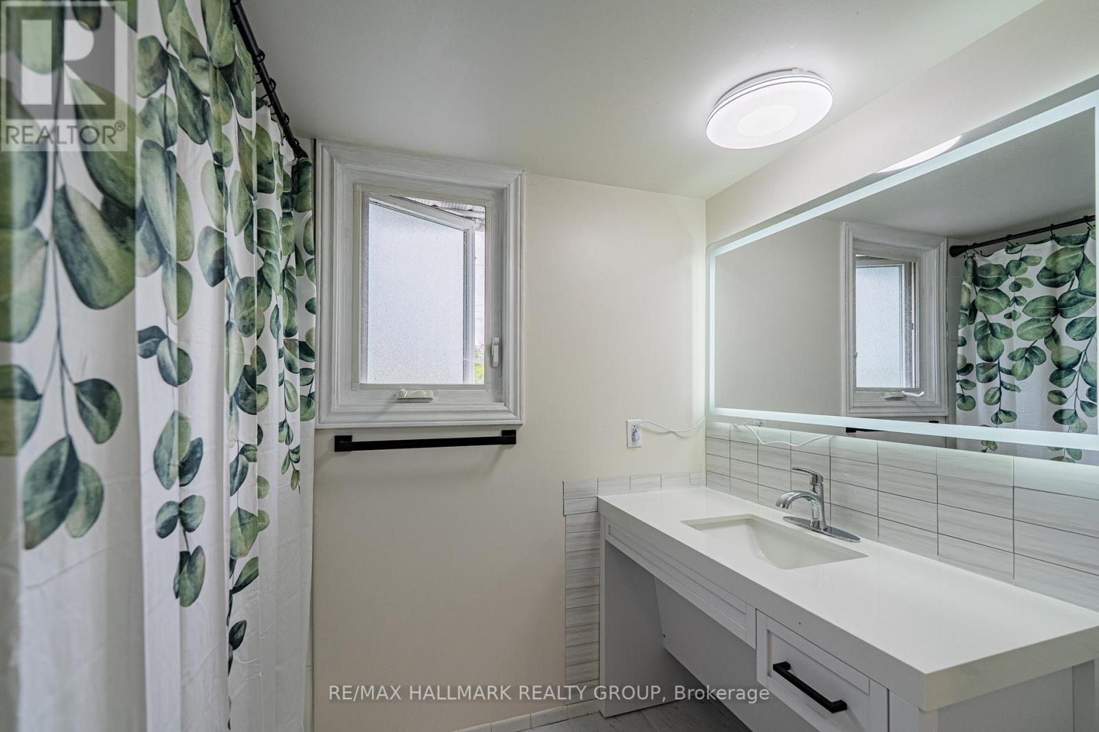3319 Kodiak Street, Ottawa, Ontario  K1V 7S7 - Photo 14 - X13479258