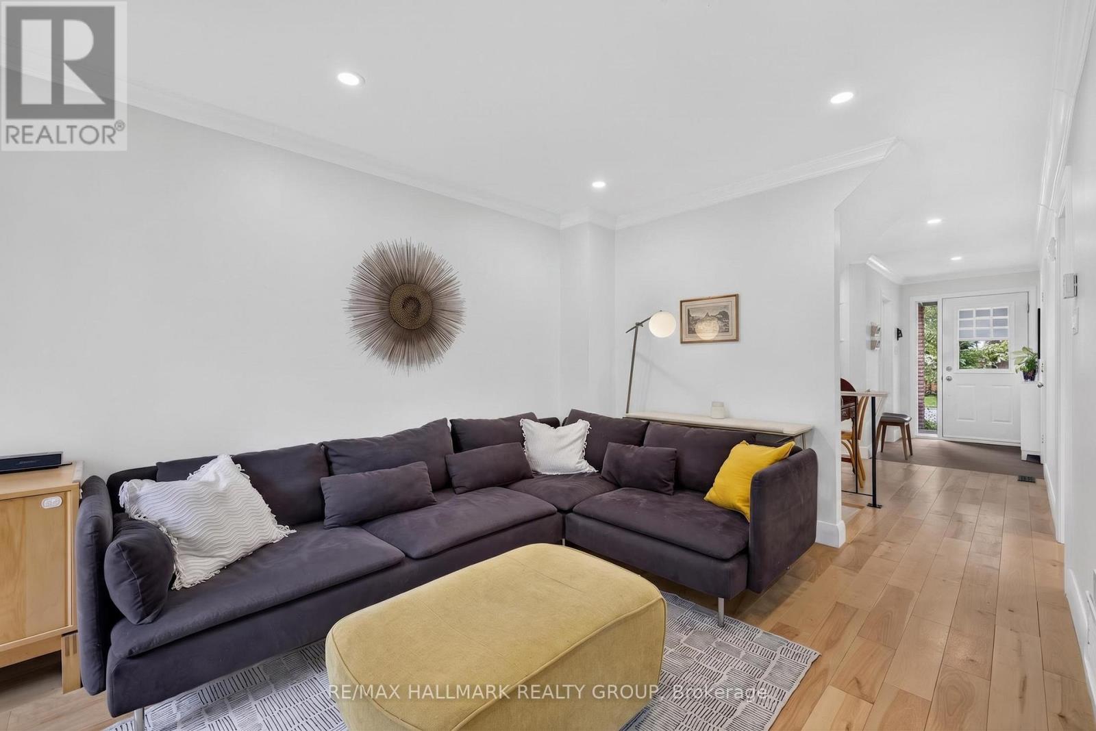 1797 Bromont Way, Ottawa, Ontario  K1C 5J7 - Photo 8 - X13479380