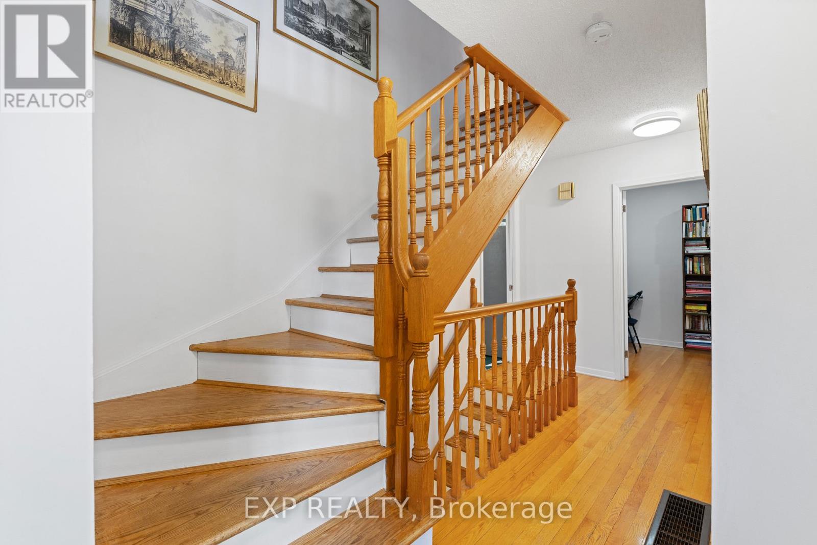2061 Balharrie Avenue, Ottawa, Ontario  K1G 1G2 - Photo 22 - X13479580