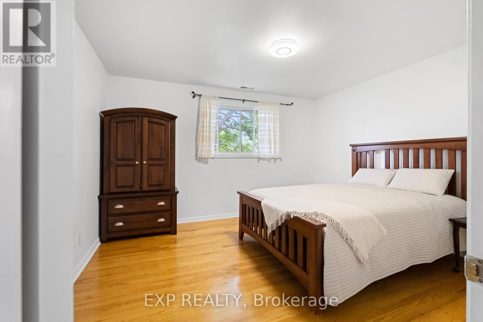 2061 Balharrie Avenue, Ottawa, Ontario  K1G 1G2 - Photo 24 - X13479580