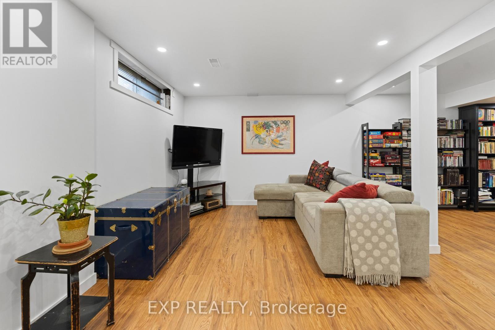 2061 Balharrie Avenue, Ottawa, Ontario  K1G 1G2 - Photo 36 - X13479580