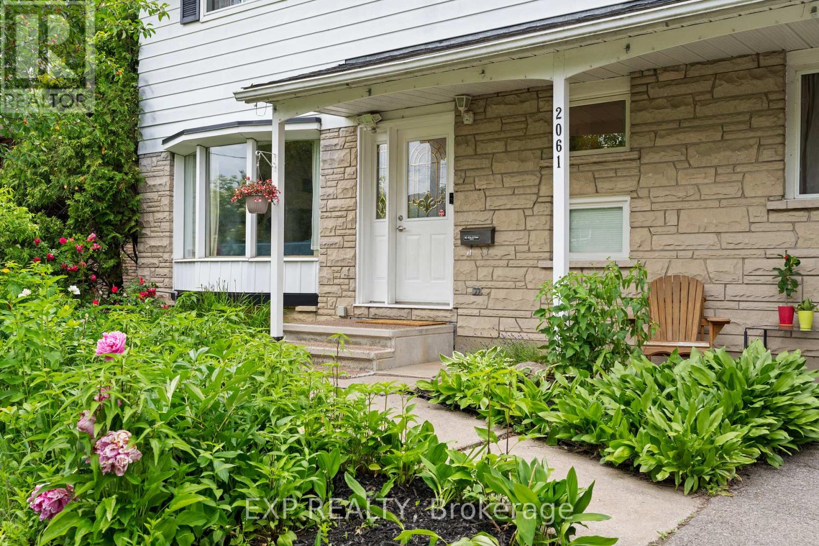 2061 Balharrie Avenue, Ottawa, Ontario  K1G 1G2 - Photo 4 - X13479580