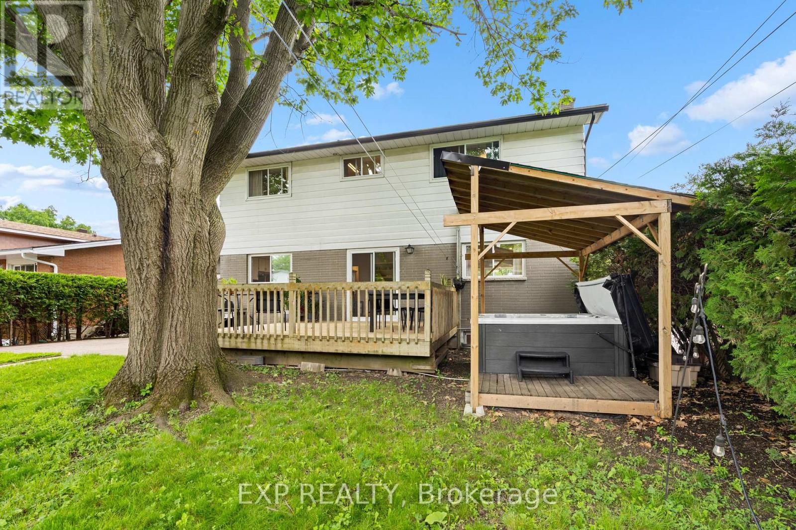 2061 Balharrie Avenue, Ottawa, Ontario  K1G 1G2 - Photo 48 - X13479580