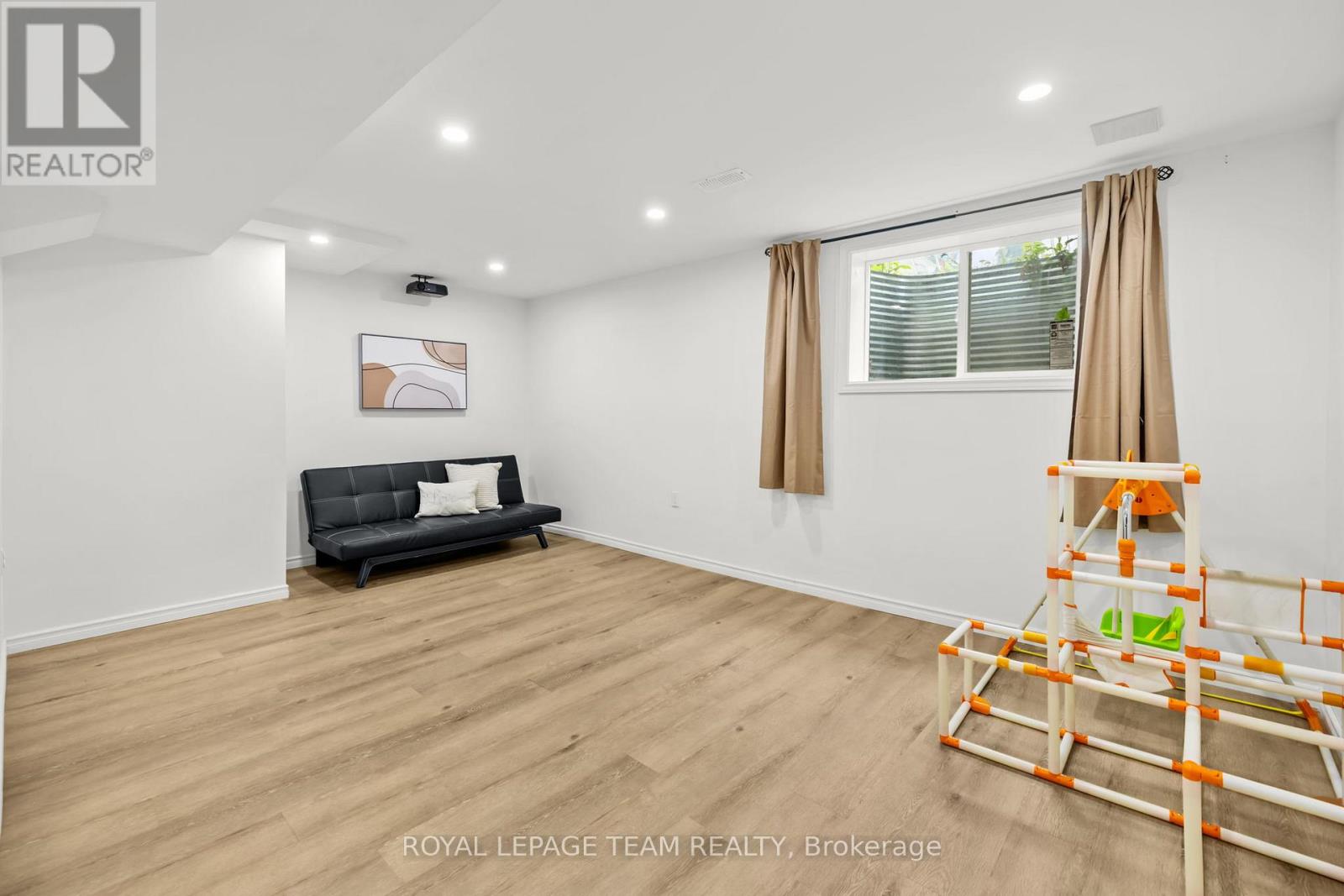 91 Winnegreen Court, Ottawa, Ontario  K1G 5S4 - Photo 27 - X13479684