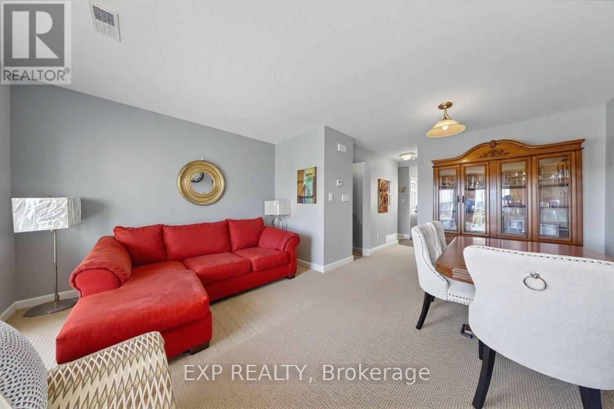 290 Espin Heights, Ottawa, Ontario  K2J 0Y8 - Photo 2 - X13479700