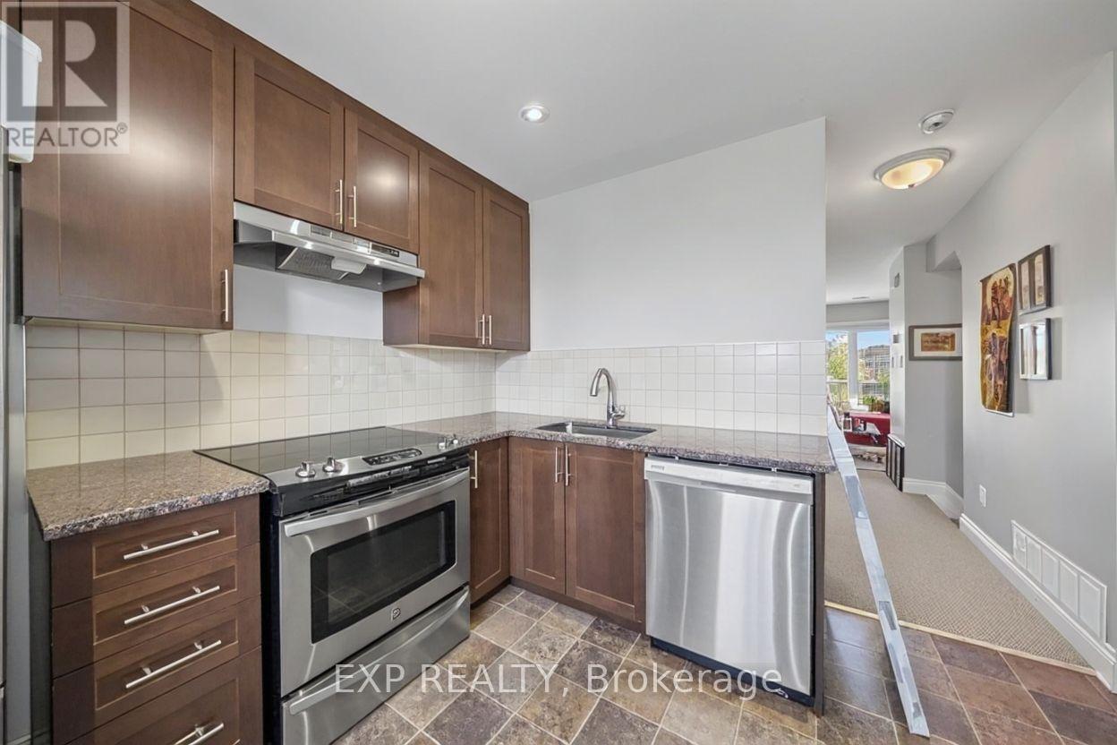 290 Espin Heights, Ottawa, Ontario  K2J 0Y8 - Photo 4 - X13479700