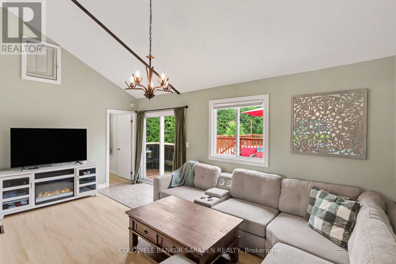 2695 Rosedale Road, Montague, Ontario  K7A 4S4 - Photo 9 - X13479774