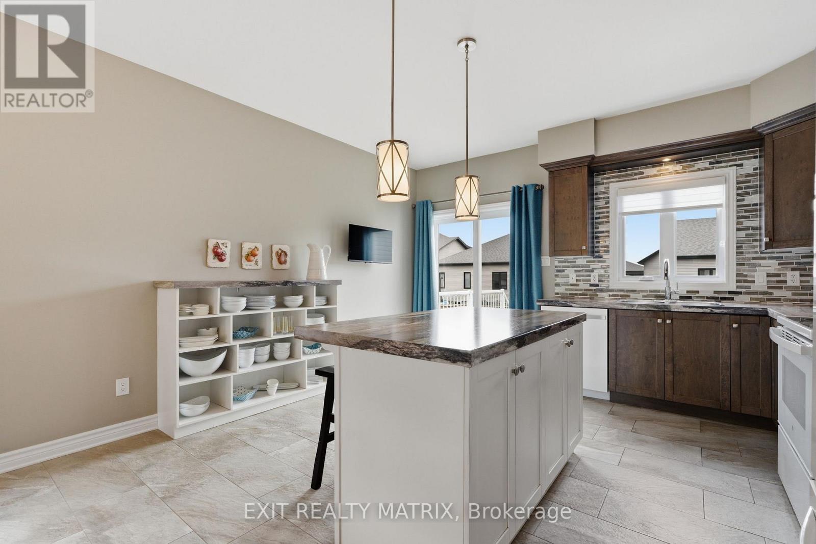 309 Colmar Street, Russell, Ontario  K0A 1W0 - Photo 12 - X13480058