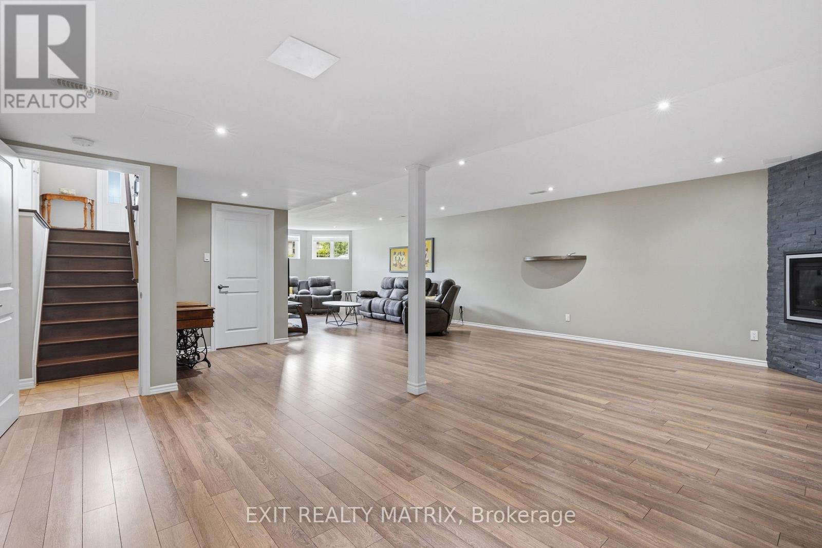 309 Colmar Street, Russell, Ontario  K0A 1W0 - Photo 26 - X13480058