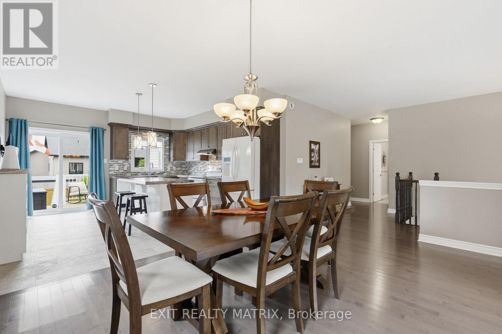 309 Colmar Street, Russell, Ontario  K0A 1W0 - Photo 9 - X13480058