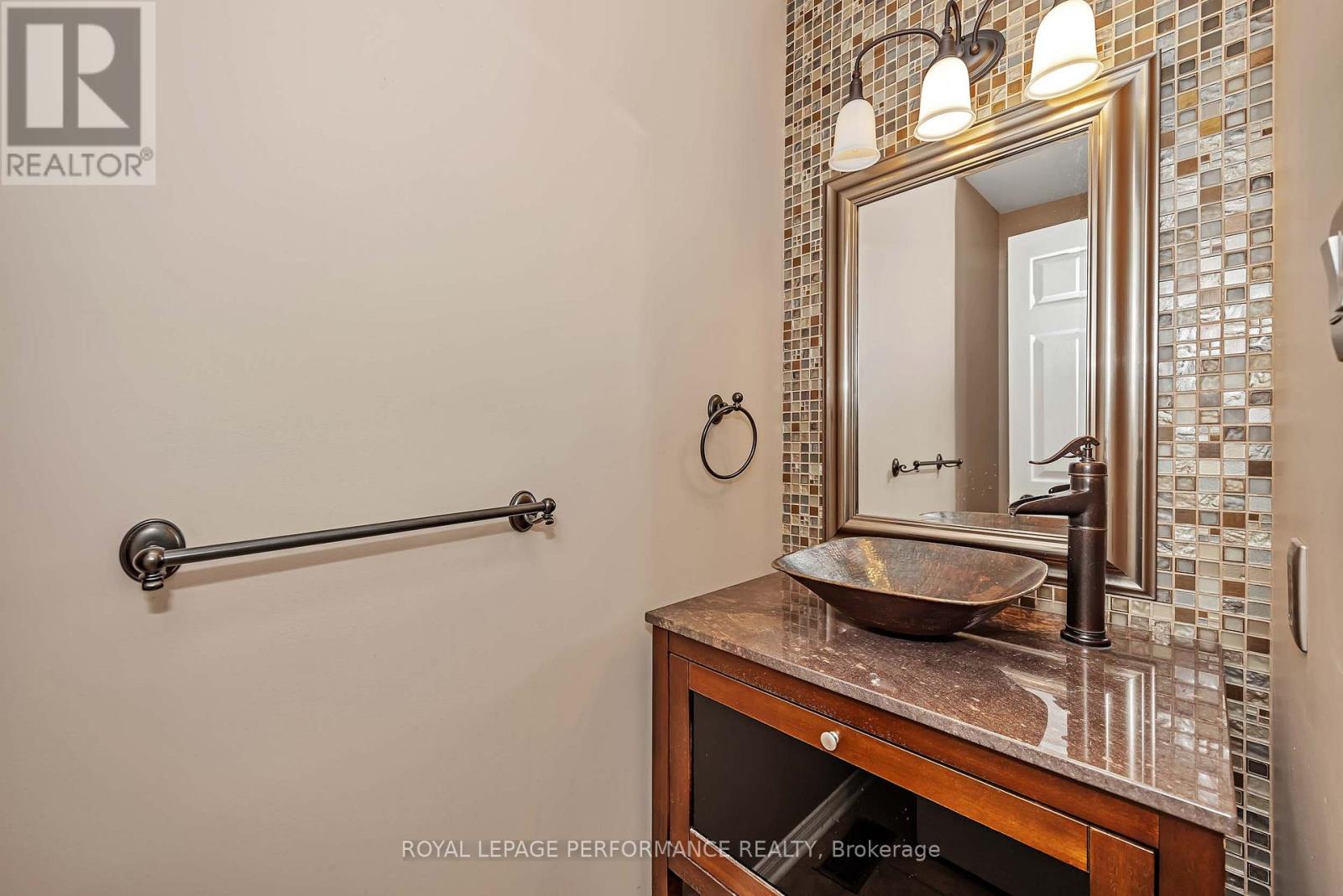 1705 Belcourt Boulevard, Ottawa, Ontario  K1C 1M3 - Photo 18 - X13480508